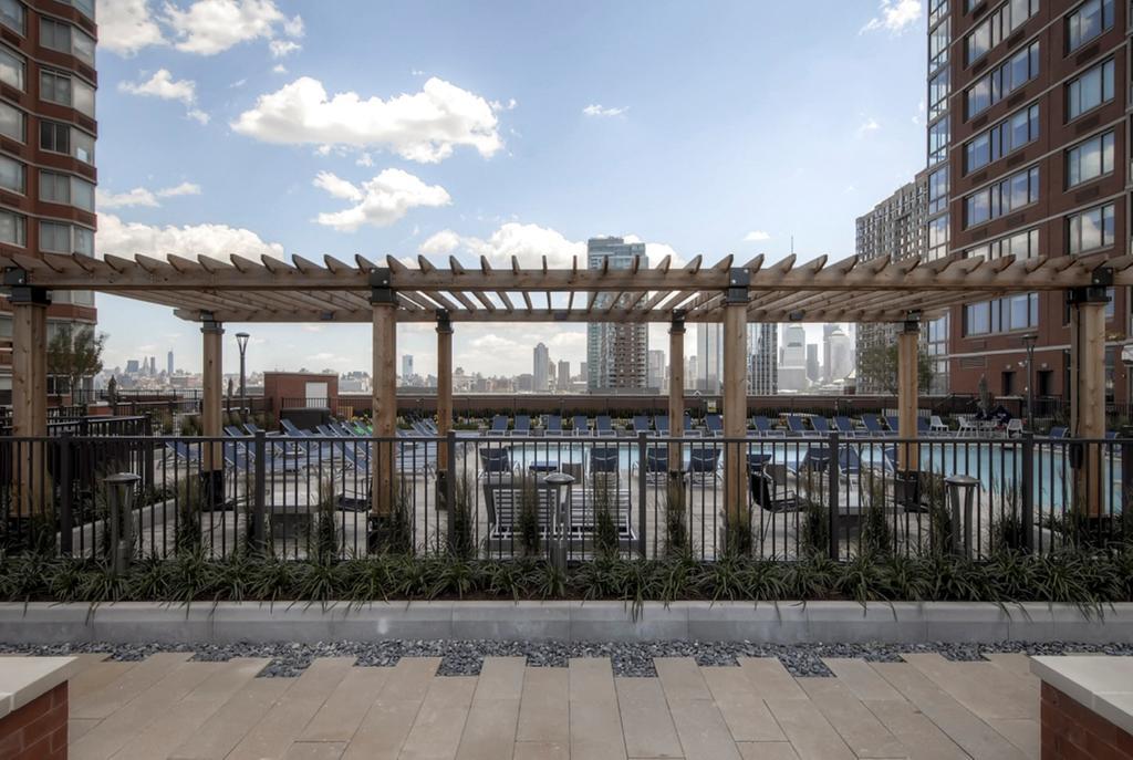 Bluebird Suites In Jersey City Exterior photo